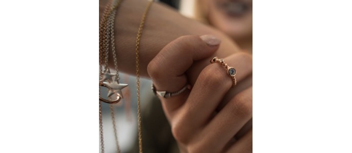 Urna pretium elit mauris cursus Curabitur at elit Vestibulum